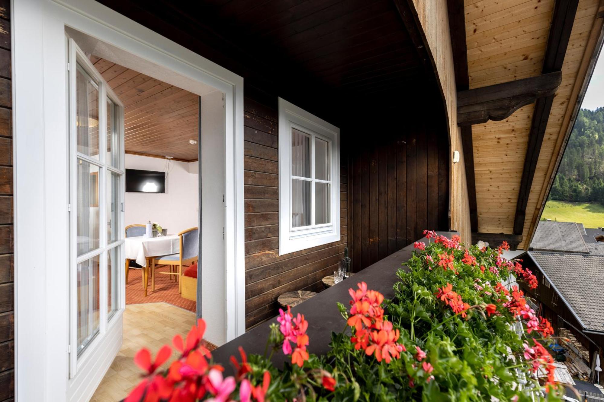 Der Oswalderhof Otel Obertilliach Dış mekan fotoğraf
