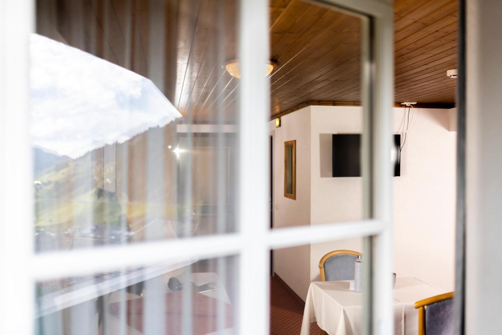 Der Oswalderhof Otel Obertilliach Dış mekan fotoğraf