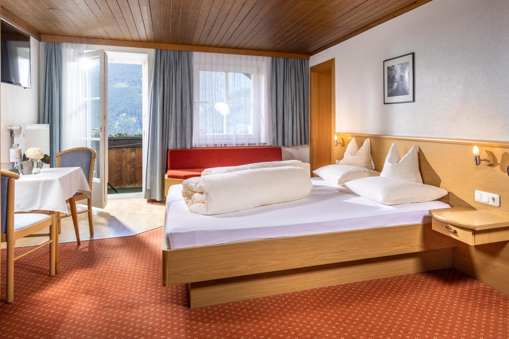 Der Oswalderhof Otel Obertilliach Dış mekan fotoğraf